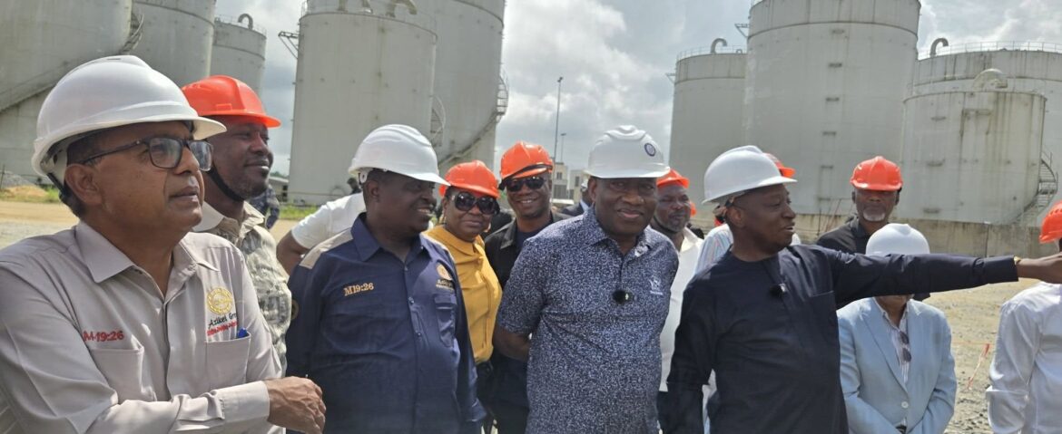 Jonathan hails Azikel refinery project