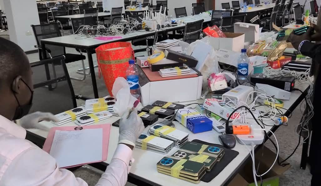 EFCC secures final forfeiture of 431 phones linked to Chinese fraudsters