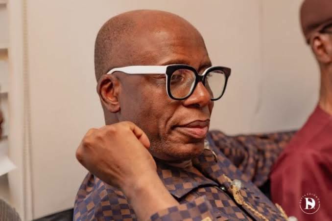 APC attacks Amaechi over claims of hardship