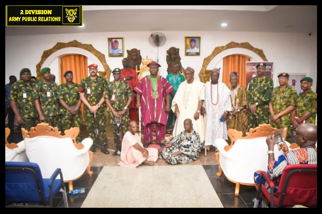 Alaafin commends Army over new Oyo brigade